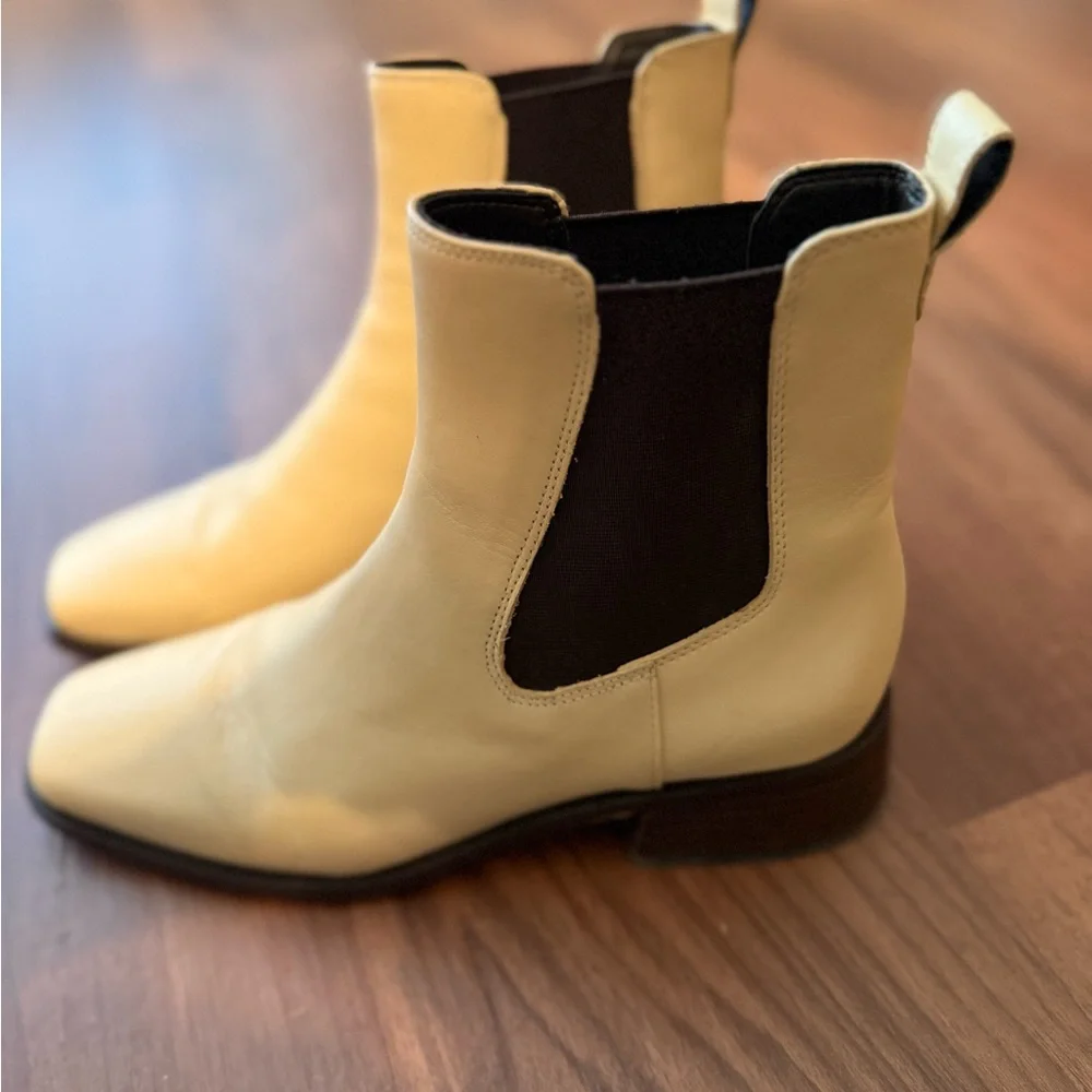 Sam Edelman Tan Ankle Boots